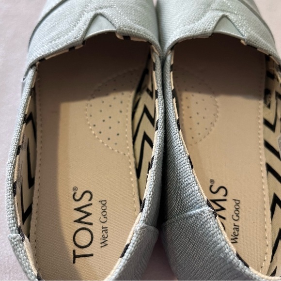 TOMS Women\'s new super confort
